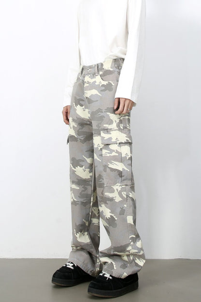 Men's Camouflage Jeans with Pockets