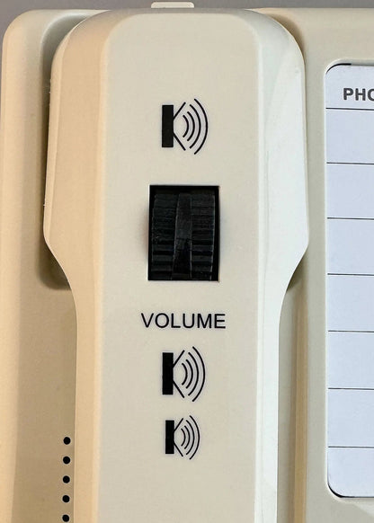D520U Full-Featured Console Telephone with USB-A & USB-C Charging Ports