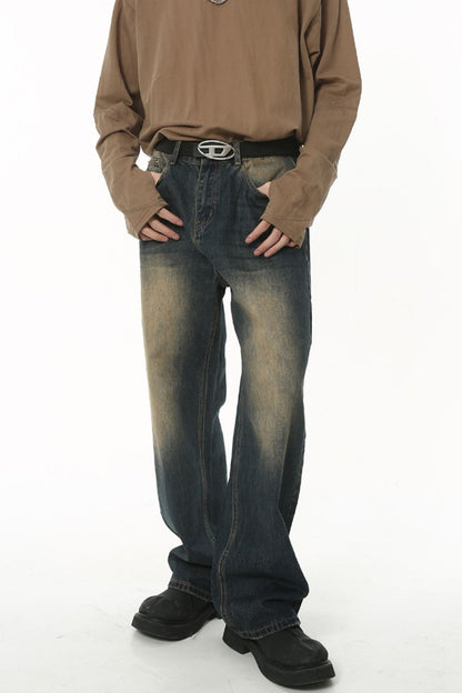 Mid Rise Jeans with Pockets